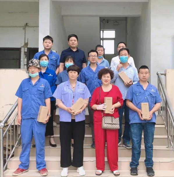 在全國助殘日到來之際，我公司為殘疾職工送上滿滿地祝福！